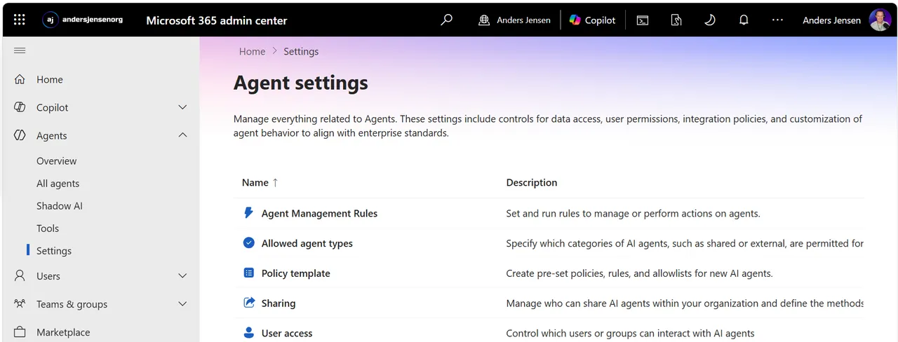 Agent settings-siden i Microsoft 365 admin center med de fem kontroller: Agent Management Rules, Allowed agent types, Policy template, Sharing og User access